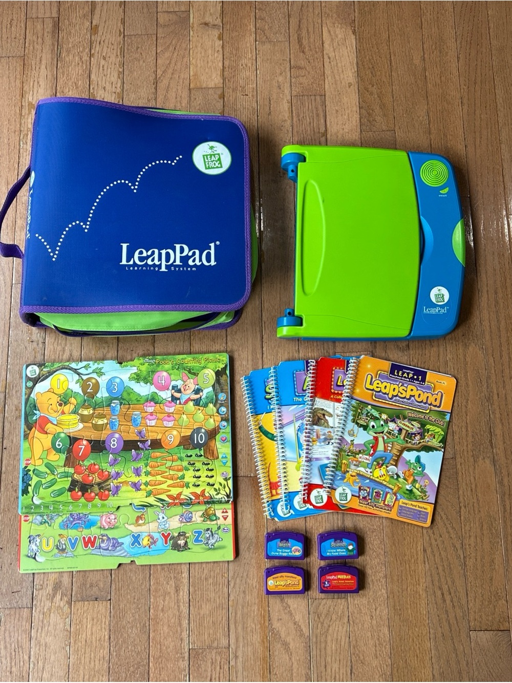LeapFrog Leap Pad Learning System LeapPad Console Games Books Vintage 2001